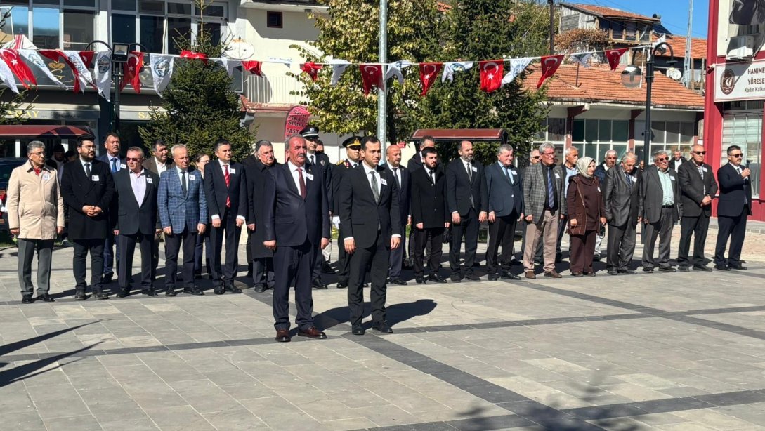 29 Ekim Cumhuriyet Bayramı Çelenk Sunma Töreni